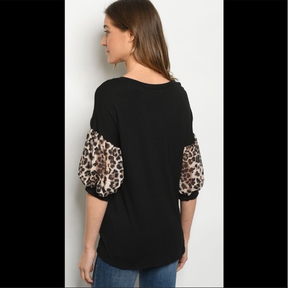 NEW Animal Print Tie Front Top S Small Black Brown - Picture 3 of 5